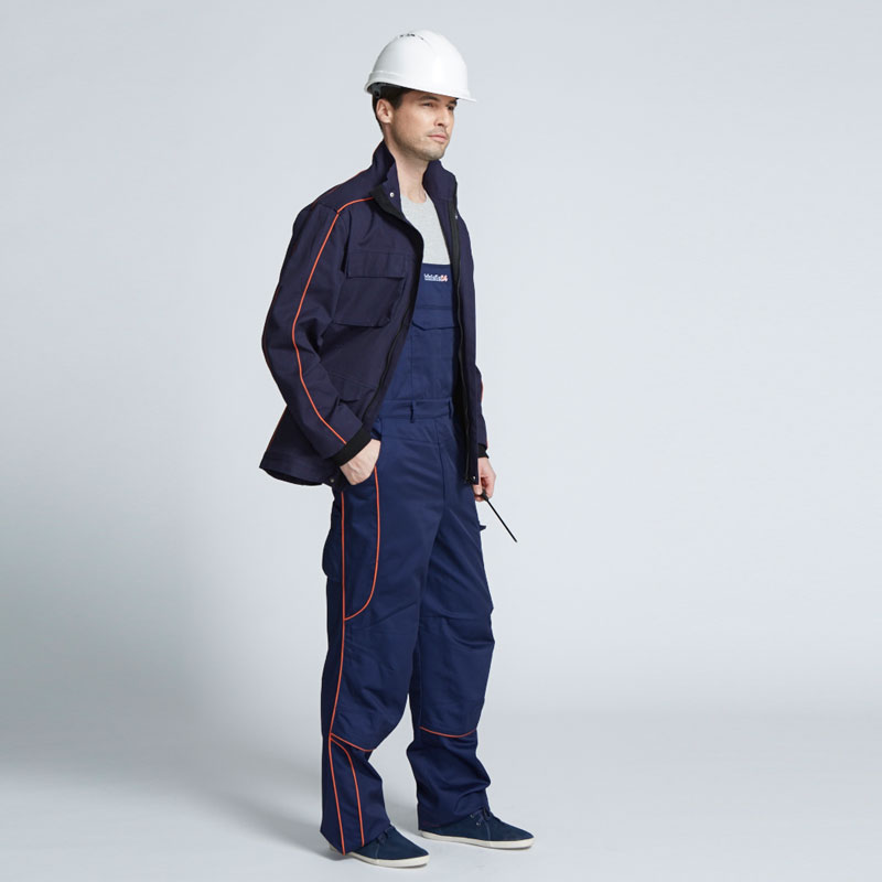 定做工作服 子午線服裝 定制職業裝