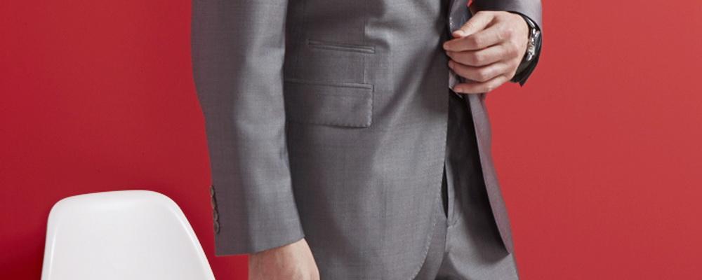 中層管理人員穿什么款式的高檔職業裝